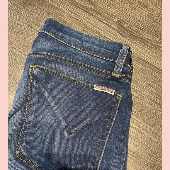 Hudson Skinny Jeans - Picture 5 of 6